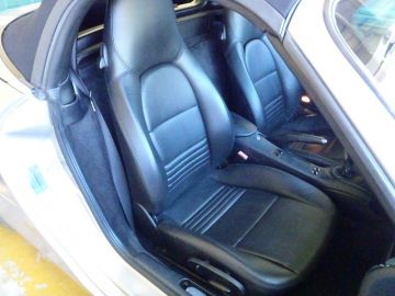 Convertible Top / Refurbished Seats