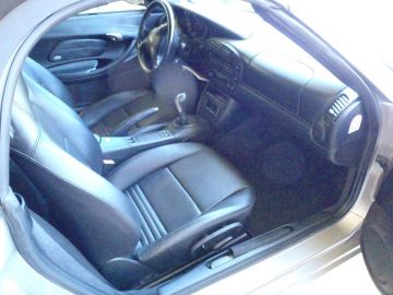 Convertible Top / Refurbished Seats