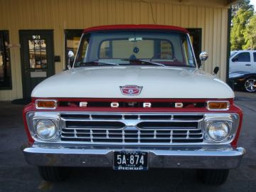 1966 F-100