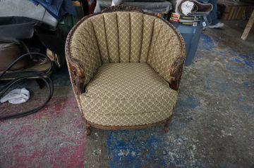 Fan Barrel Chair_1