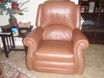 Leather Sofa & Recliner