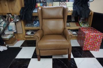 Showdown Recliner_1