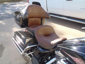 Cocoa Ostrich Harley Seat